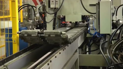 機(jī)械化制造坦克履帶,非常牢固